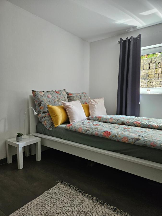 Gemuetliche Wohnung In Ruhigem Wohngebiet Aschaffenburg Exterior foto