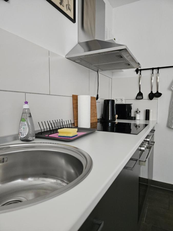 Gemuetliche Wohnung In Ruhigem Wohngebiet Aschaffenburg Exterior foto